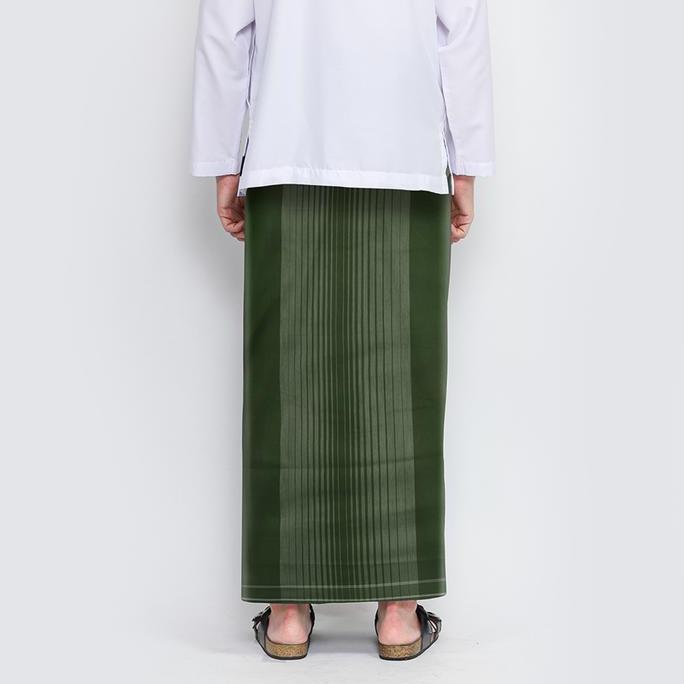 Terjangkau Sarung Atlas Favorit Warna Polos Hijau 01