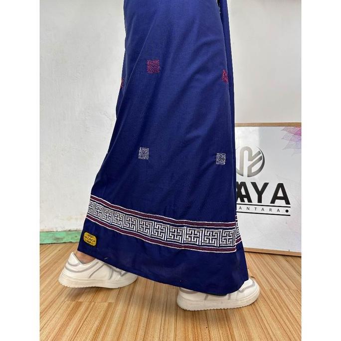Diskon Wadimor-Sarung Bordir Motif Elegan Mewah Navy