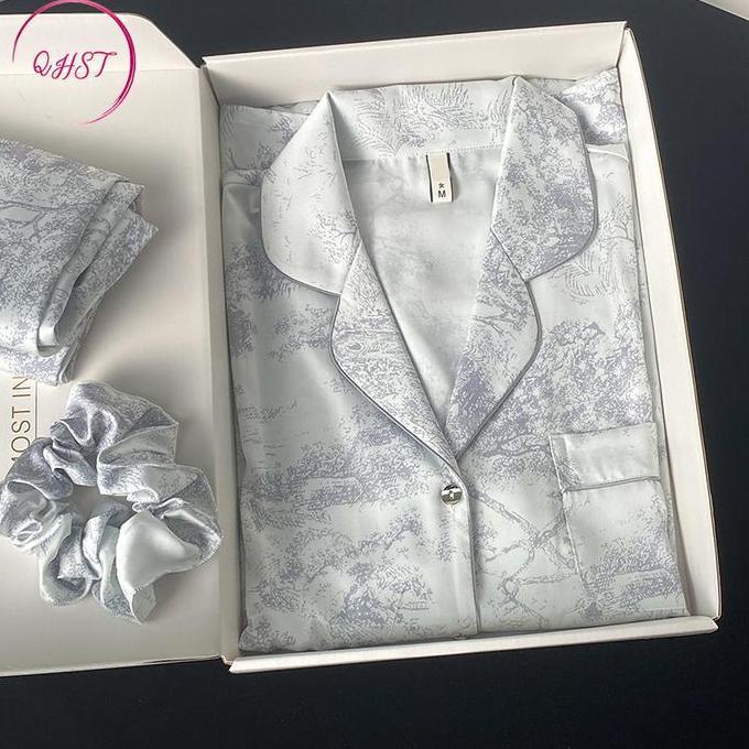 Promo QHST Piyama Set Wanita Gaya Cina Satin Lukisan Tinta Abu |  Lengan Pendek Celana Pendek | Baju