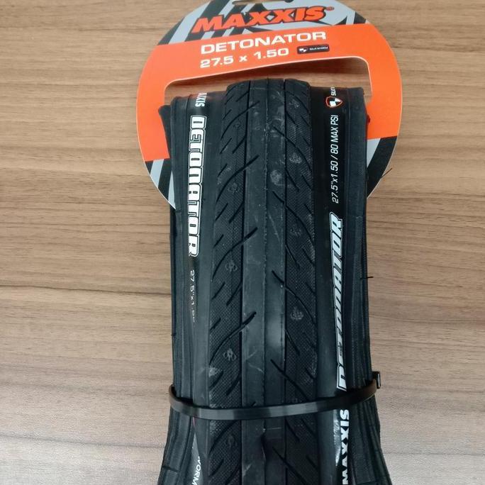 Ban Maxxis Detonator 27.5 x 1.50