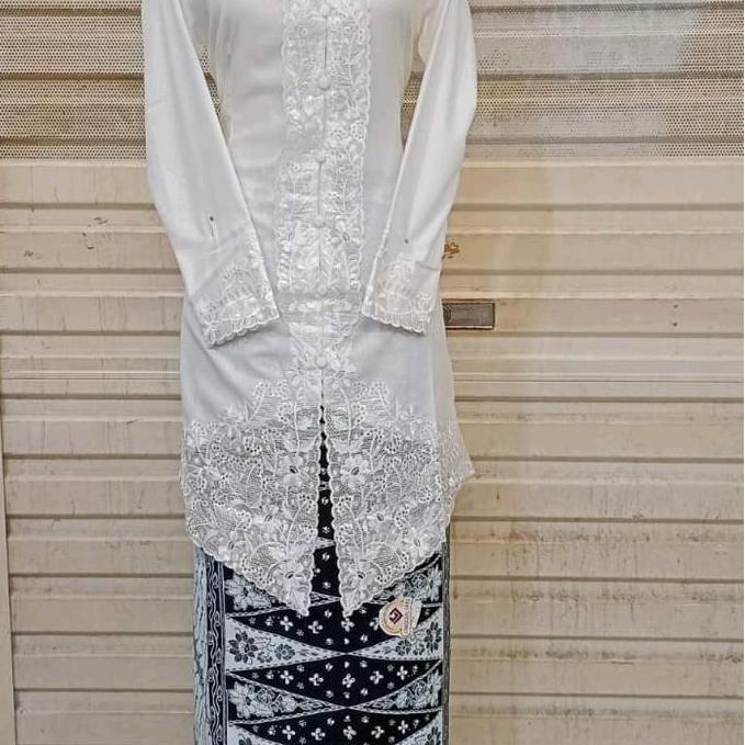 Atasan Kebaya Encim Tunik Bordir Modern Snada Lengan Panjang - Ukuran M - Kondangan, Brokat, Wisuda,