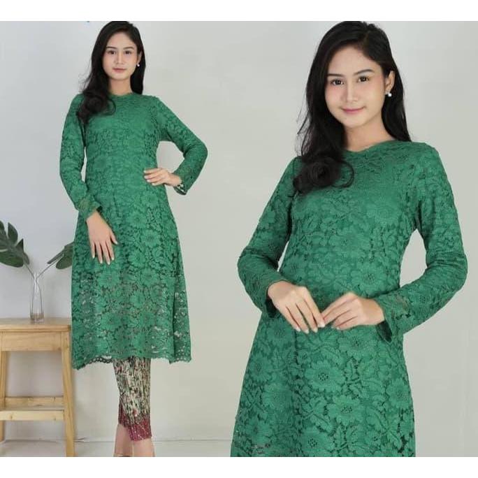 Atasan Kebaya Tunik Bahan Brukat Full Puring Warna Hitam