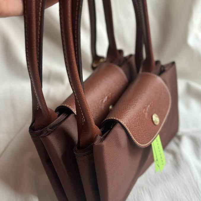 Longchamp Le Pliage Classic Ebony Medium Long Handle