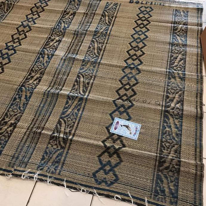 Tikar motif plastik dolphin