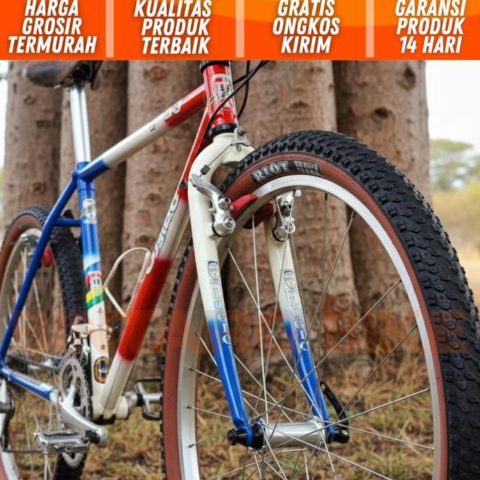 Promo Ban Luar Sepeda 26 x 2.125 Gumwall Tanwall Skinwall Wispy RIOT Sepeda Gunung MTB Federal Surly