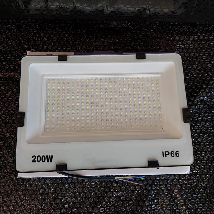 Lampu Tembak Sorot Led 200 Watt Floodlight Lampu Sorot Led 200 Watt