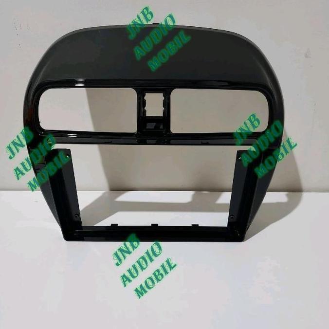 Frame head unit  tv mobil android 9 inch mobil mitsubishi mirage TERBAIK