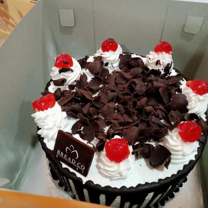 black forest birthday cake - kue ulang tahun - kue ultah