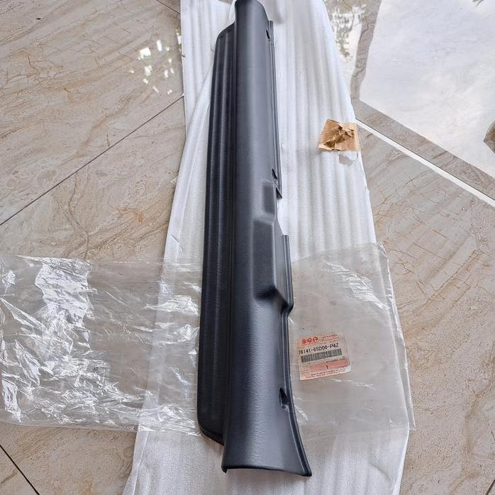 Garansi Jepitan Karpet Depan Kiri Grand Escudo 1.6 2.0 Xl7 Asli Sgp