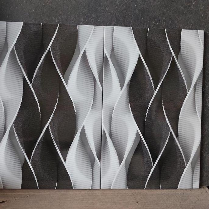 KERAMIK 25X40 HITAM MOTIF