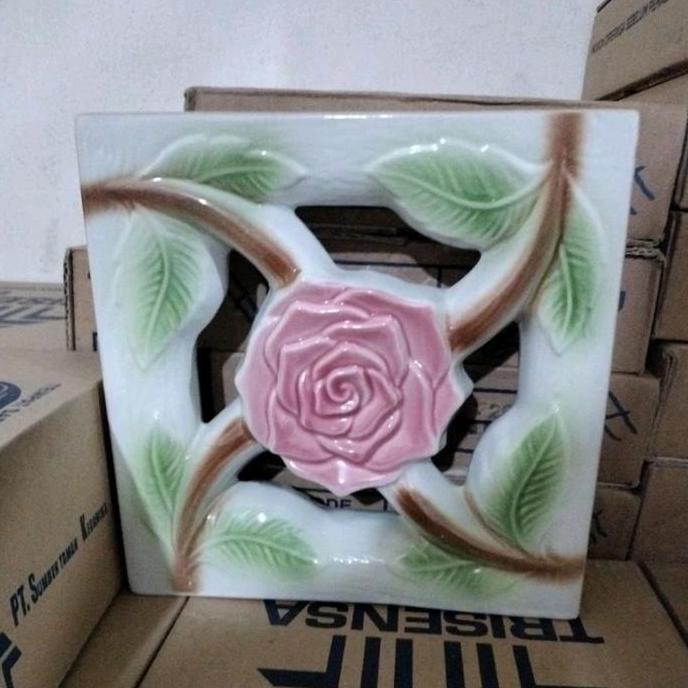 roster keramik bunga 20x20