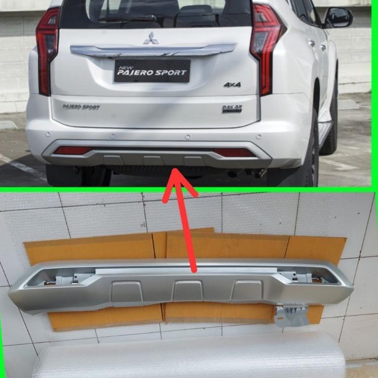 GARNISH COVER BEMPER BELAKANG PAJERO SPORT 2021 ORIGINAL