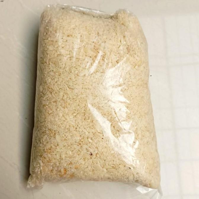 Bestone- Kacang Kenari Mentah Utuh Patah Hancur Asli Kepulauan Ambon 1kg