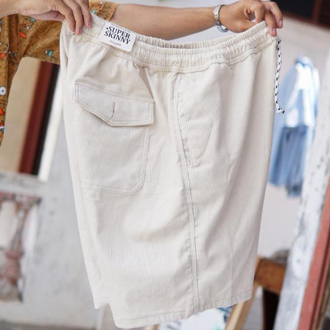 Boyboying- Celana Corduroy Jumbo Pendek Big Size Shorts