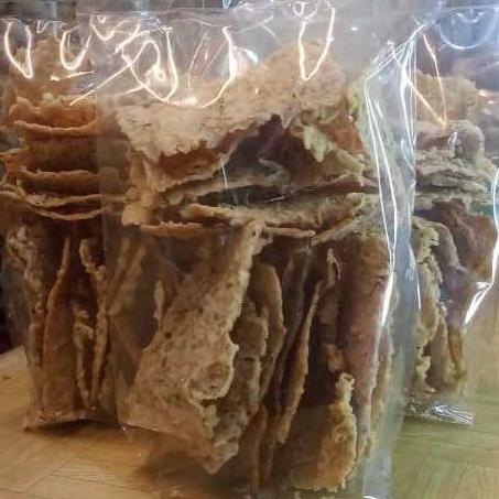 Veganxi- Keripik Tempe/Tempe Tepung/Tempe Kotak Crispy - 1/2 Kg / Tempe Daun Jeruk