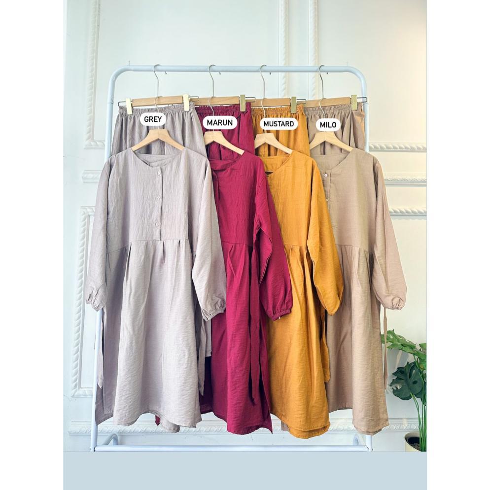 Gratis Ongkir Naomi Longtunik Oneset Polo Linen  Setelan One Set Wanita Muslimah Termurah Btcsolo Po