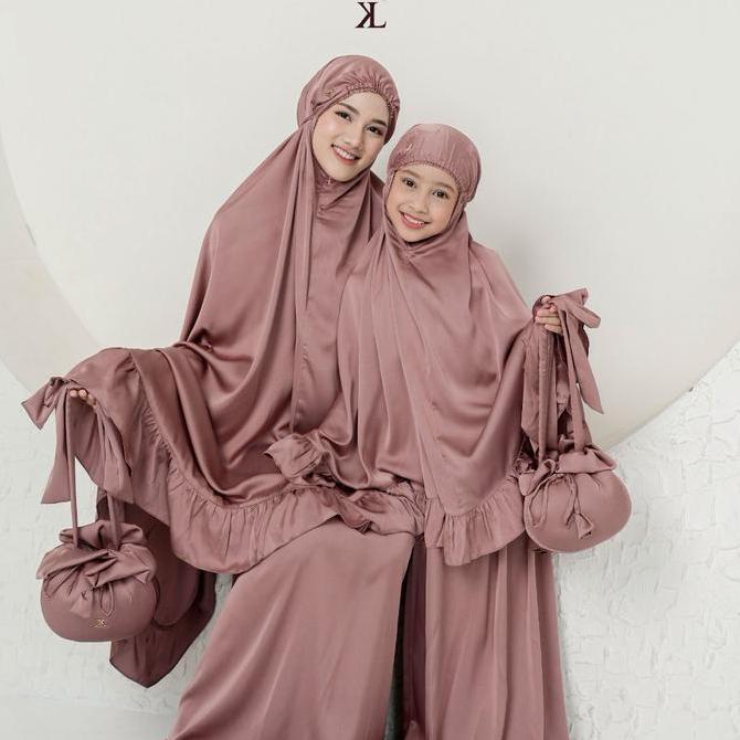 Ameena Prayer Set | Mukena Couple Mom and Kids  | Packaging with box