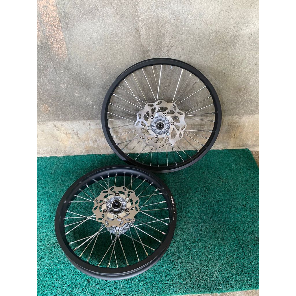 Wheelset Offroad KLX Ring 18/21 Velg Rossi PNP D-Tracker 150 Series Tanpa Ban
