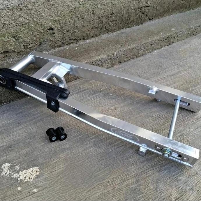 SWING ARM LENGAN AYUN SATRIA FU FI ALUMUNIUM MODEL DKT LONG MOTORCYCLE ORIGINAL DAN TERPERCAYA
