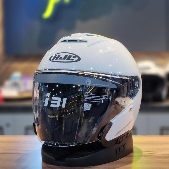 // HJC I31 WHITE HELM HALF FACE *