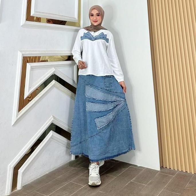 Nessie One Set Jeans Fashion Muslim Wanita Kekinian