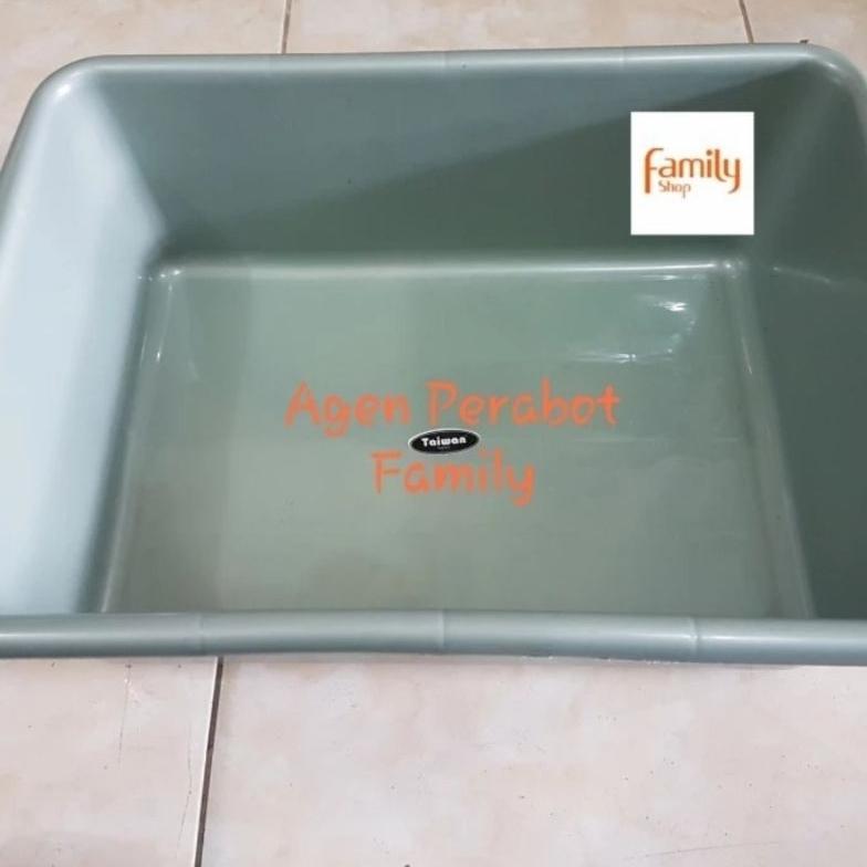Baskom Kotak Plastik Besar / Bak Segi Plastik Besar / Bak Hidroponik XL (Gojek Grab)