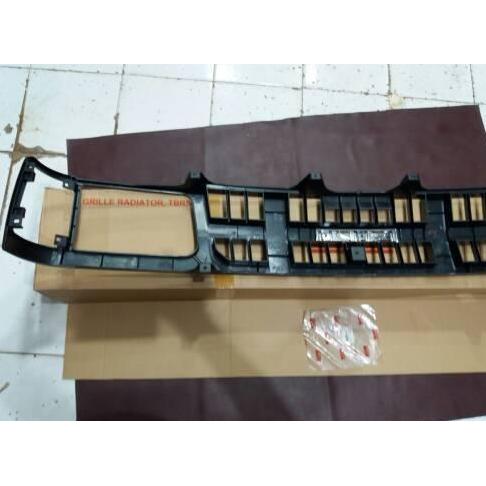 GRIL PANTHER 2.5 KOTAK ASLI + EMBLEM ISUZU ASLI Terlaris