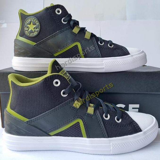 Sepatu Sneaker Pria Converse Ctas Flux Ultra Mid A05030C ORINAL