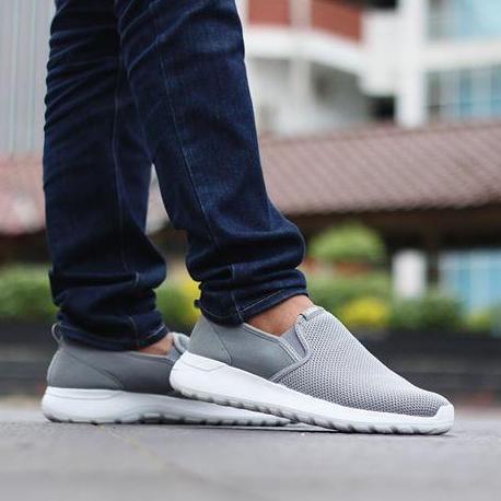 ADIDAS NEO CLOUDFOAM LITE RACER SLIP ON "GREY/CLEAR GREY"