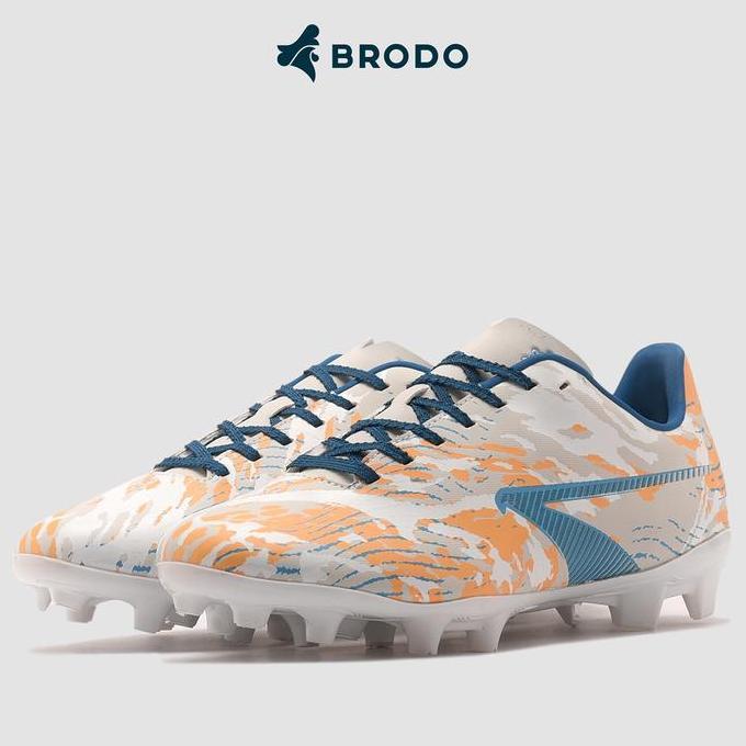 BRODO - Sepatu Bola Active Velto White Coral