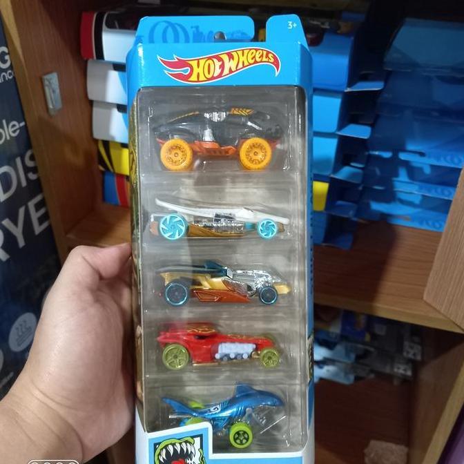 Hot Wheels Gift Pack Street Beast isi 5 Pcs