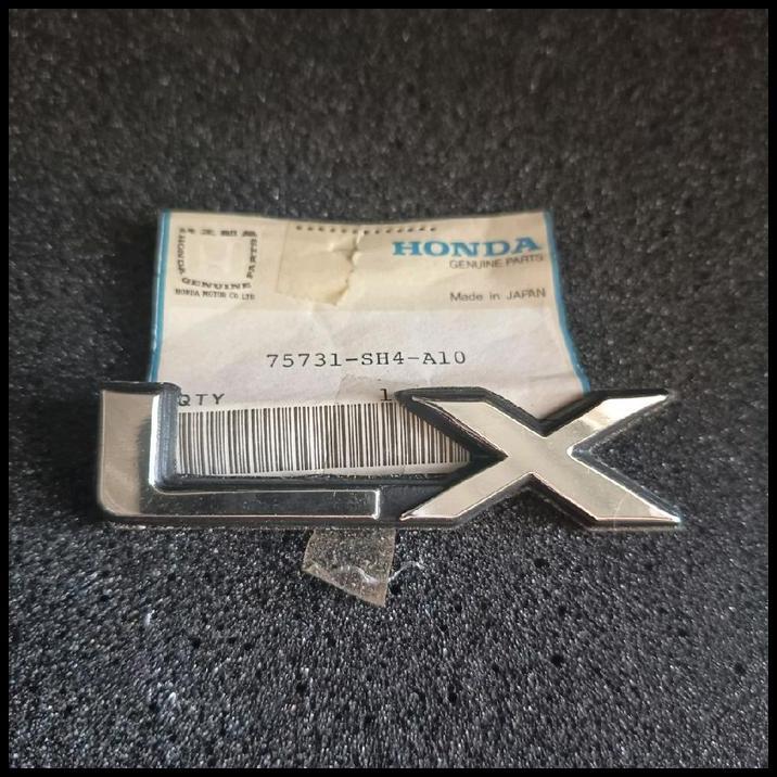 DISKON EMBLEM LOGO LX DI BEGASI BAGASI HONDA CIVIC LX SH4 1988-1989 75731-SH4-A10 