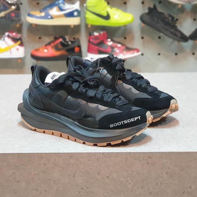 Nike Sacai Vaporwaffle Black Gum (100% Authentic)