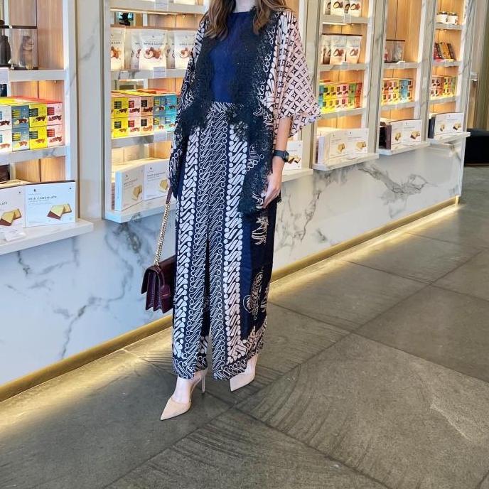 Grgd- Lausboutique-Abaka Set-Seri 1023-Oneset Batik Wanita Pesta Celana Fit Kulot Loose Outer Panjan