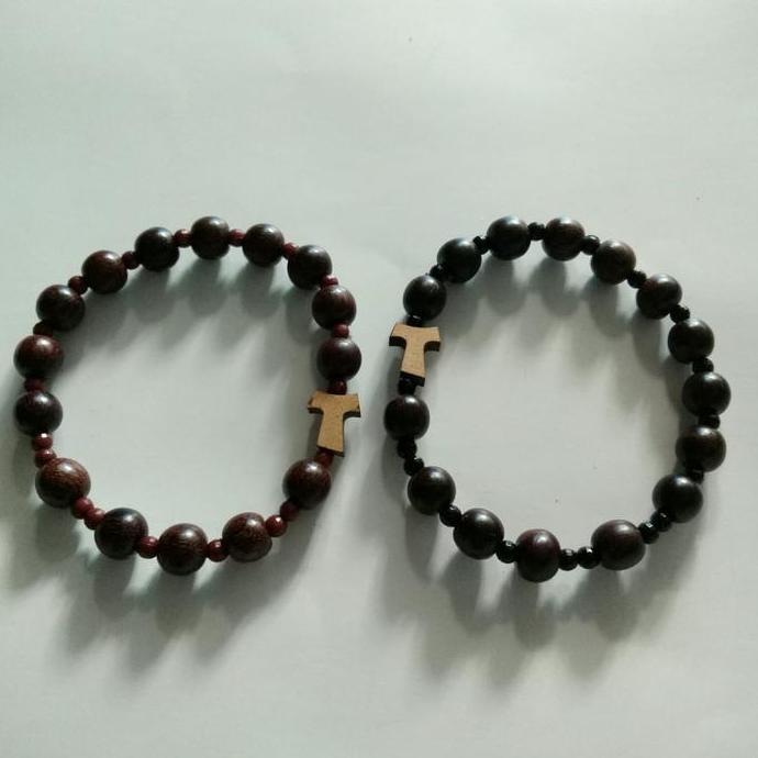 Cod,Bisa- Gelang Rosario Kayu Stigi Salib Tao