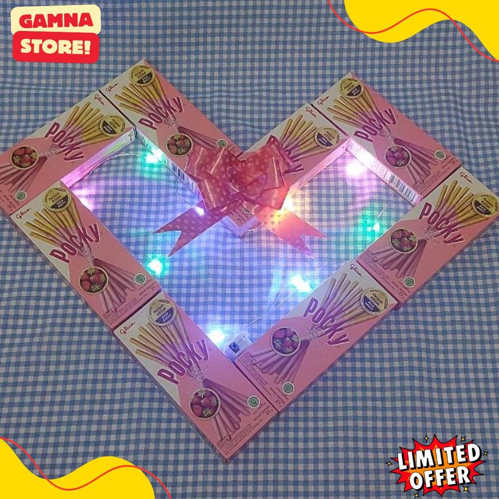 Pocky Love , Coklat Love Hampers Coklat , Snack Box , Coklat Valentine , Coklat Box , Parsel Coklat 