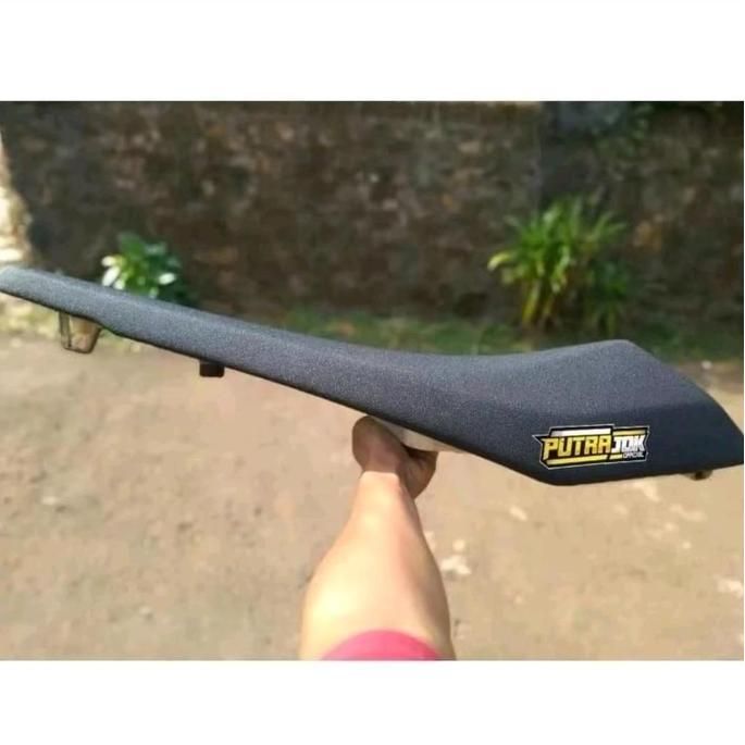 jok beat karbu roadrace - jok road race beat karbu kulit amplas - jok motor beat karbu