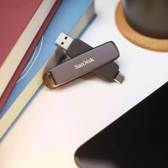 Sandisk Extreme Pro Dual Drive Flashdisk 512GB OTG USB 3.2 Gen 2 USB-C  (SDDDE1-512G-G46)