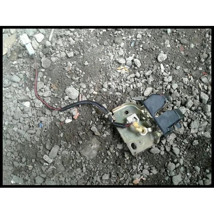 TERMURAH DOOR LOCK BAGASI MAZDA 323 LANTIS 1995 