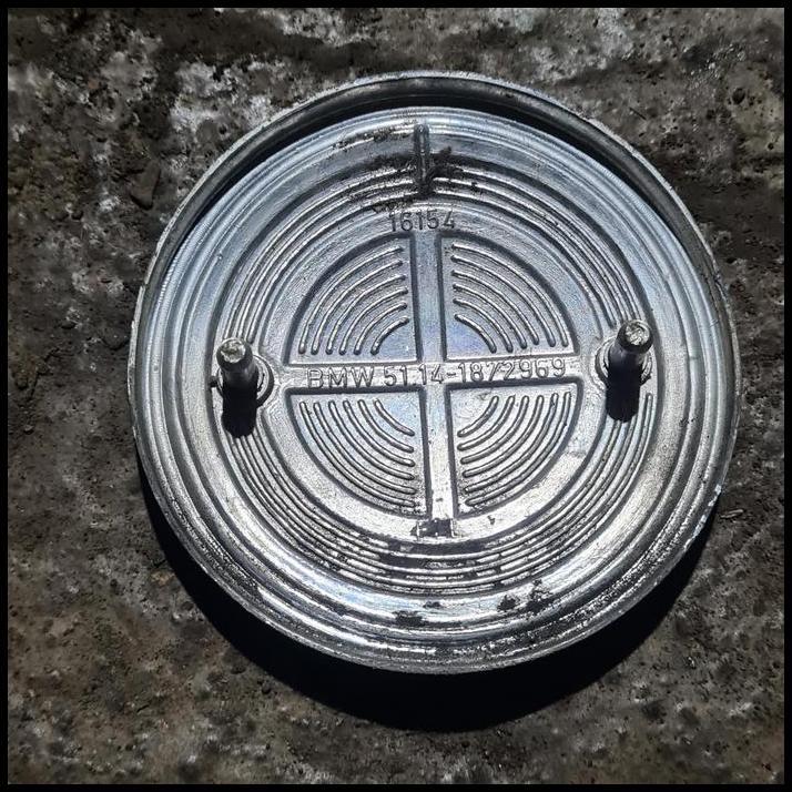 HOT DEAL EMBLEM BAGASI BMW E30 ( LENGKUNG ) 