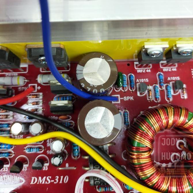 Kit Power Amplifier Subwoofer Monoblok Mobil 12 Volt DMS-310 Platinum