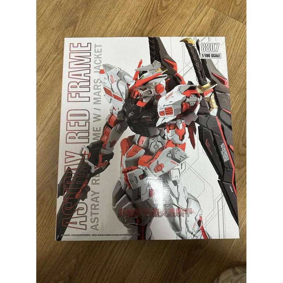 awesomether - daban model 8807 mg 1/100 astray red frame mars jacket model kit