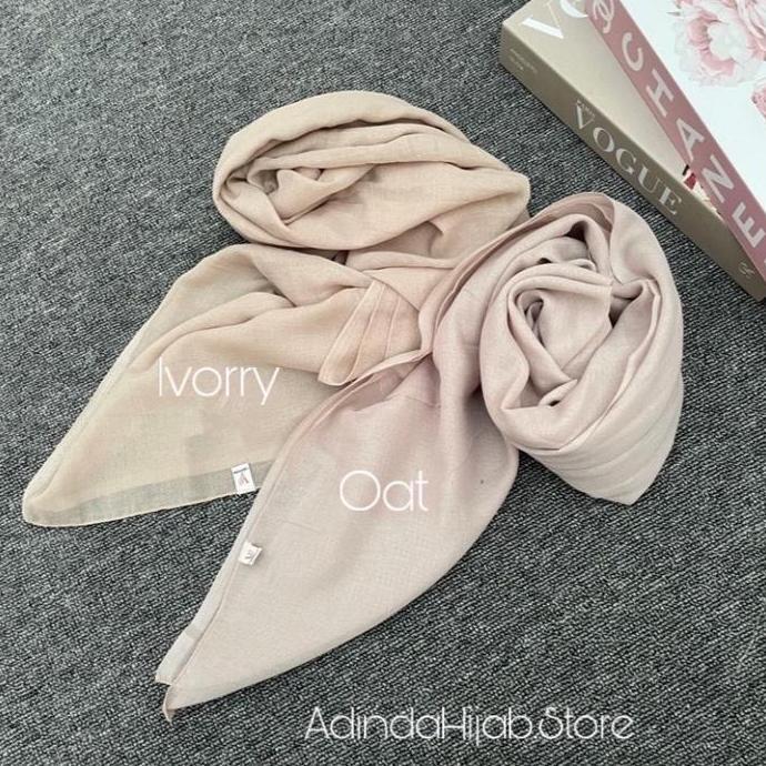 Thebest- Hijab Segi Empat Paris Old Khusus Random Warna Oat / Ivory