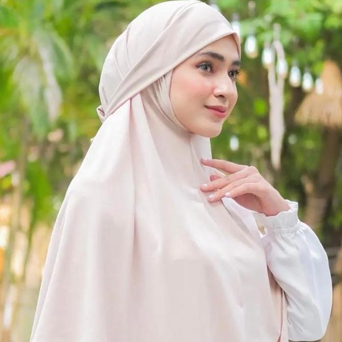 Terpopuler- Almahyra Hijab Bergo Tali Malay Instan Jilbab French Khimar Jersey Premium Size L Lembut