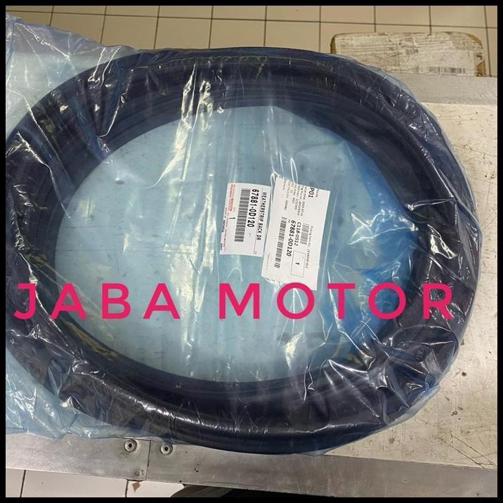 TERLARIS KARET BAGASI BELAKANG YARIS LELE 2014-2016 ORIGINAL 