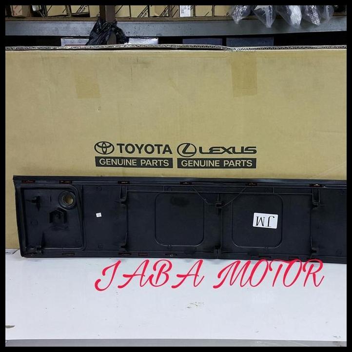 DISKON GARNIS BELAKANG COROLLA GREAT/REFLEKTOR BELAKANG COROLLA GREAT