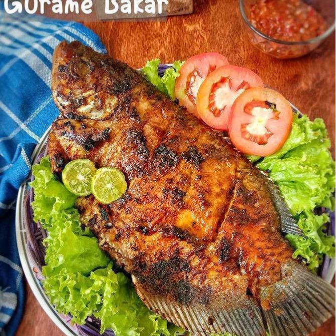 Munashops_corp - Ikan Gurame 2 Ekor Super Pilihan Marinasi Bumbu Praktis Tinggal Goreng Bakar Pepes 