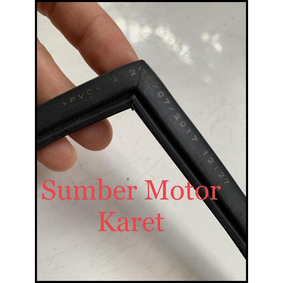 TERMURAH ORISINIL KARET KACA DEPAN MOBIL HONDA JAZZ THN 2008 -2013