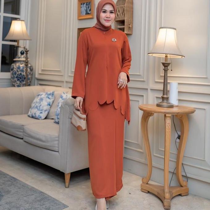 DN42 - Stelan Kurung Melayu Slavina Terbaru  Fashion Wanita Muslim Stelan Melayu Laser Cut