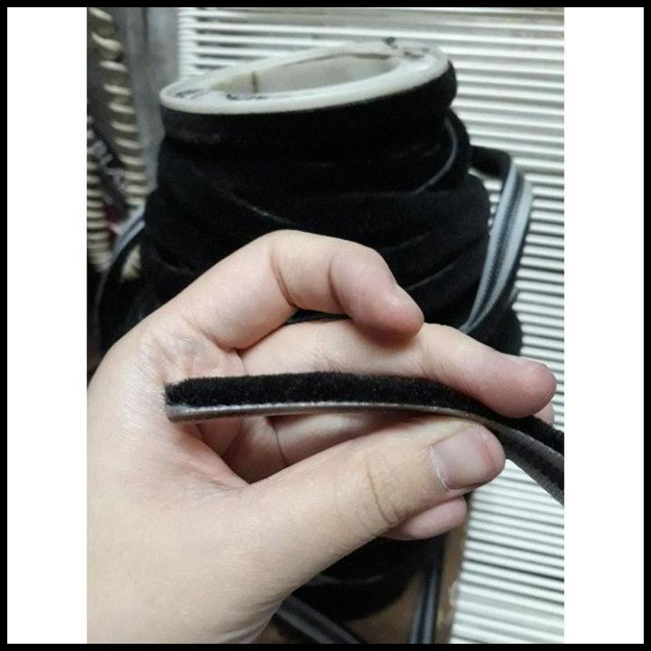 GRATIS ONGKIR KARET MOHAIR/ KARET LIS PINTU/ KARET PELIPIT KACA PLAT MOULDING COLT 